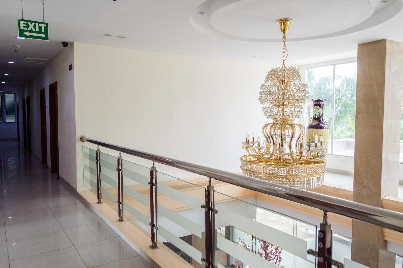 Aviari Hotel Batam Exterior photo