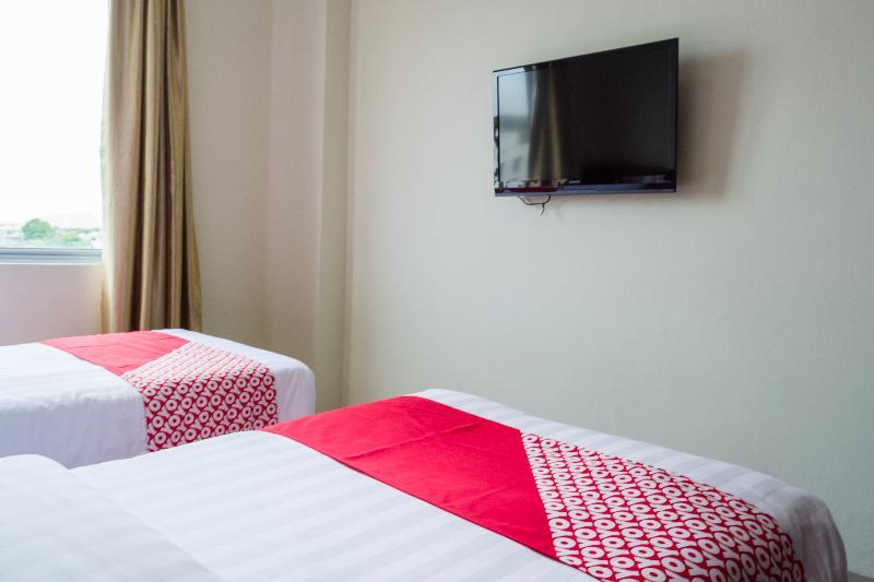 Aviari Hotel Batam Exterior photo