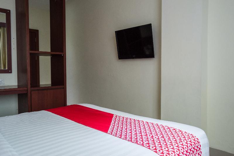 Aviari Hotel Batam Exterior photo