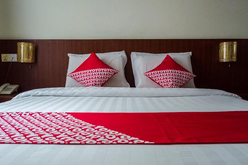 Aviari Hotel Batam Exterior photo